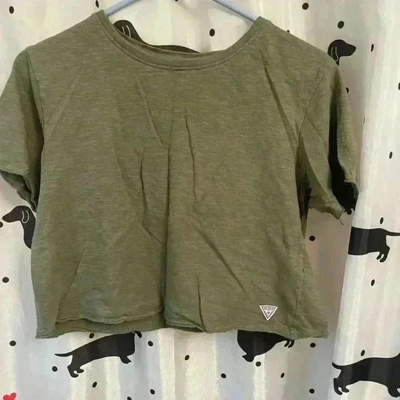 Guess crop  T-shirt - Picture 1 of 3